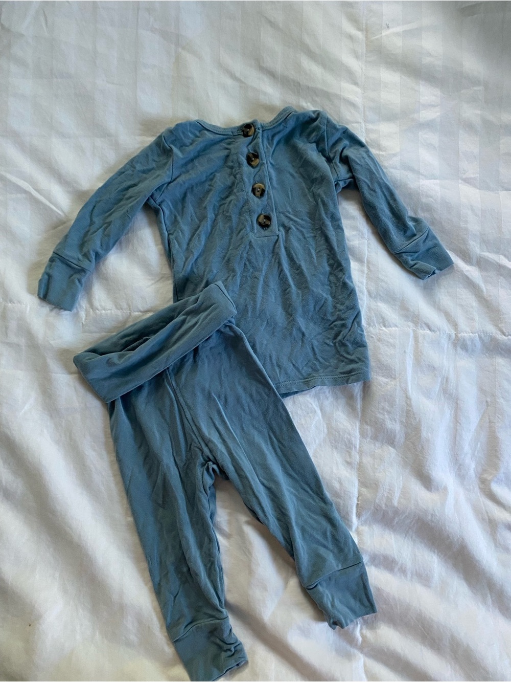 Lou Lou & Company Light Blue Top & Bottoms 3-6mo - Picture 2 of 3
